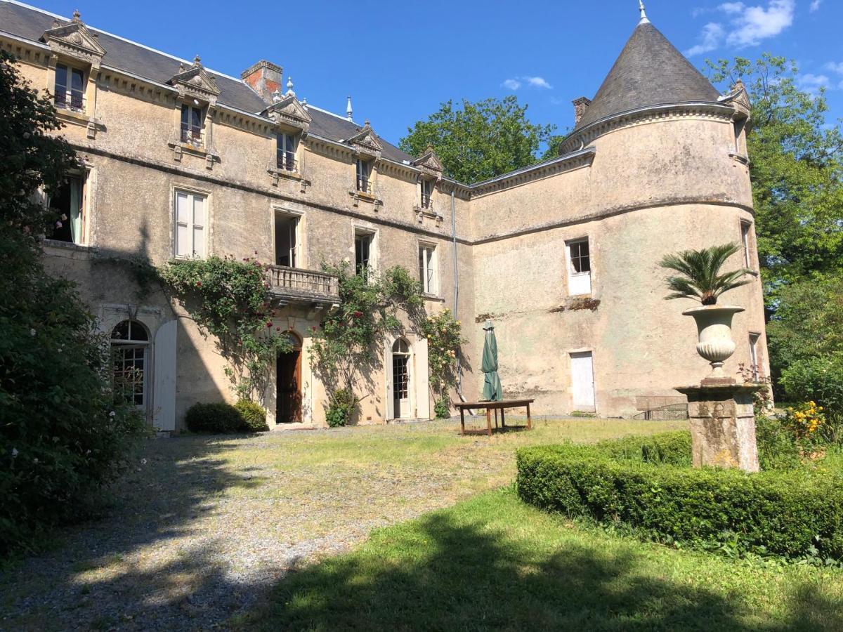 Chateau De La Mothe Saint-Sulpice-en-Pareds Εξωτερικό φωτογραφία